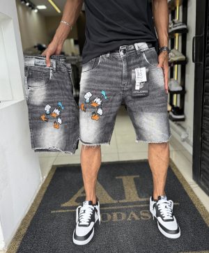 Bermuda Jay e Jones Pato Donald