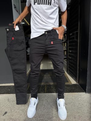 Calça City Denim preta lisa
