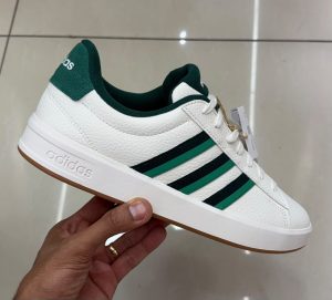 Tênis Adidas Grand a Court 3.0